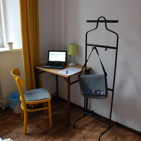 Folk Hostel Πόζναν
